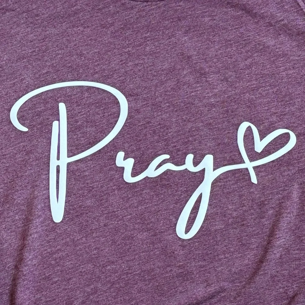 Maroon Tri-Blend Tee Pray w/ Heart Design - Picture 2 of 3